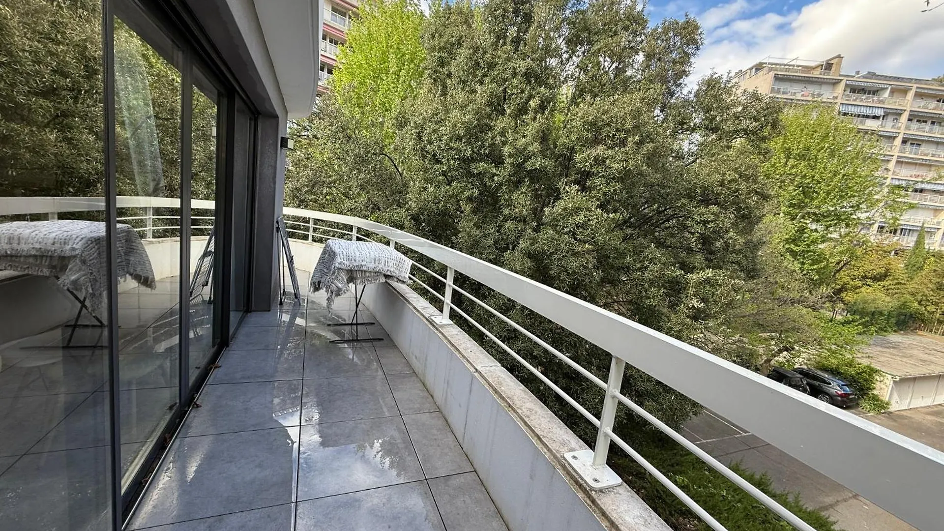 Prado Collection Plage Velodrome Marsylia 0*,  Francja